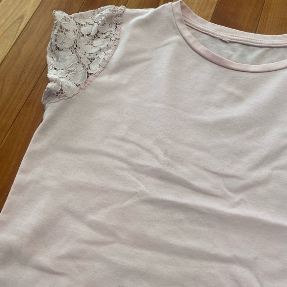 Pink lace sleeve top 8-10 - Picture 11 of 12